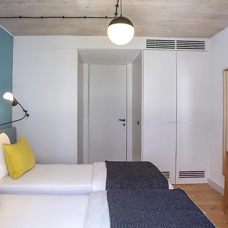 Appartamento Deluxe 2bdr In Center By Lovelystay Lisbona